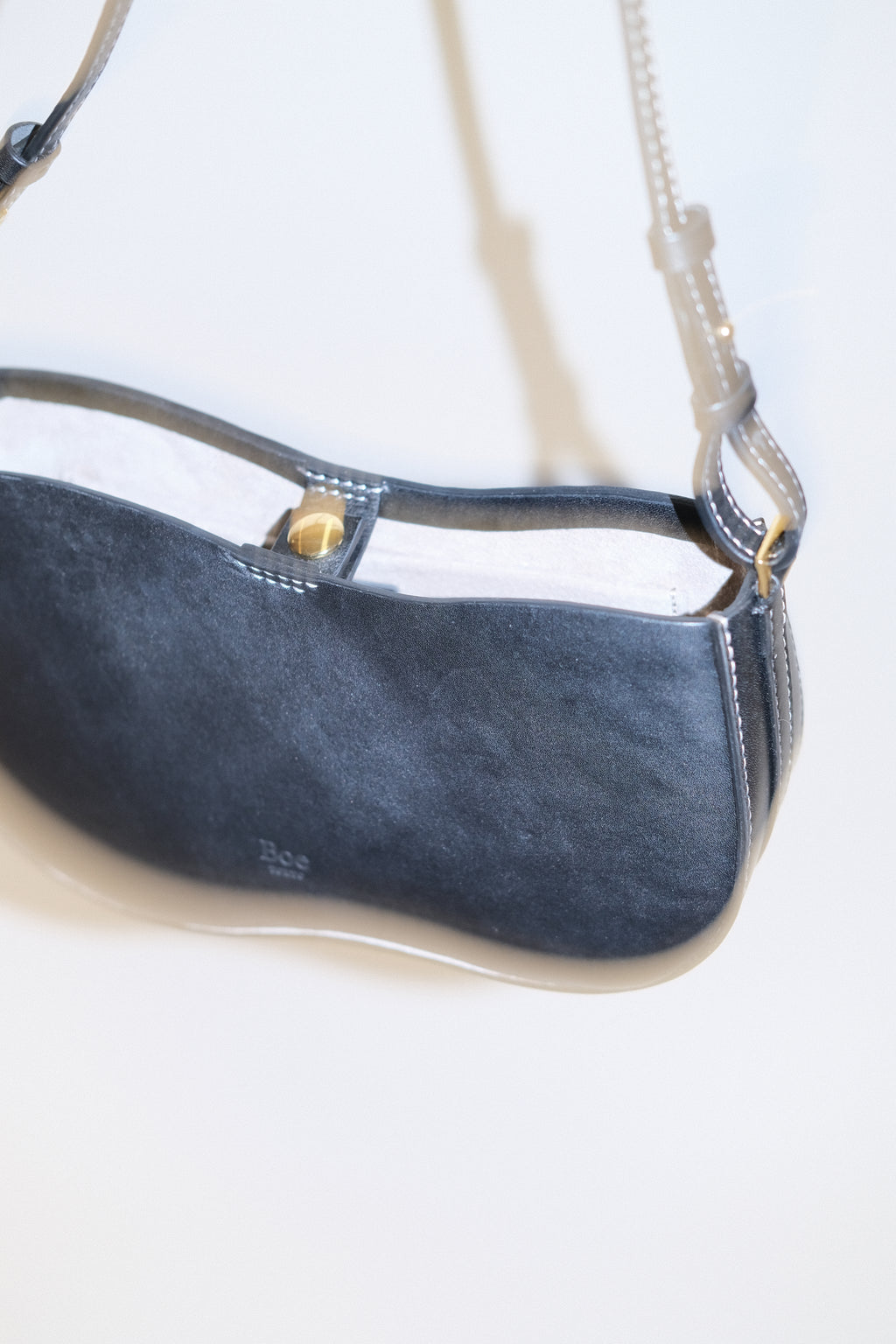 TANE shoulder bag / Black