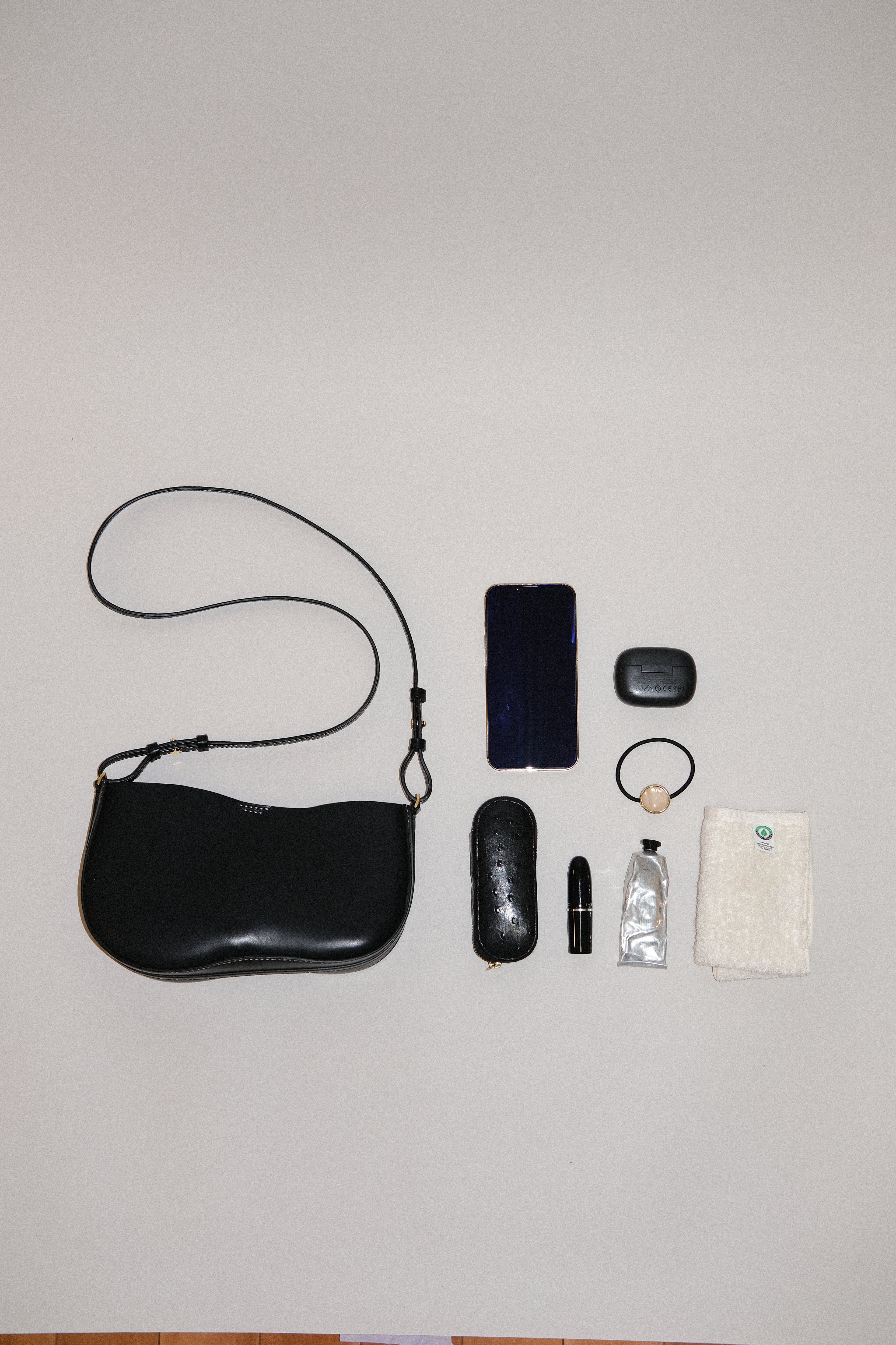 TANE shoulder bag / Black