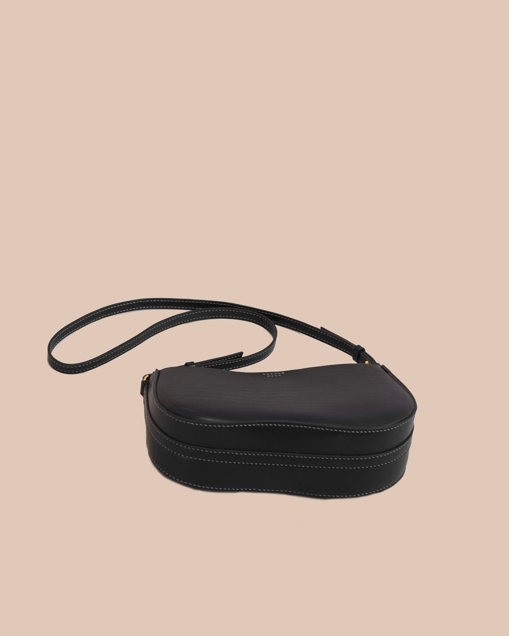 TANE - shoulder bag / Black