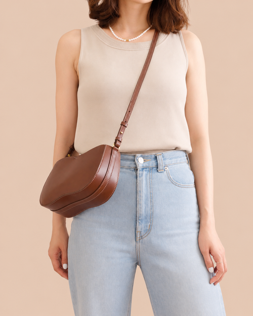 TANE - shoulder bag / Brown