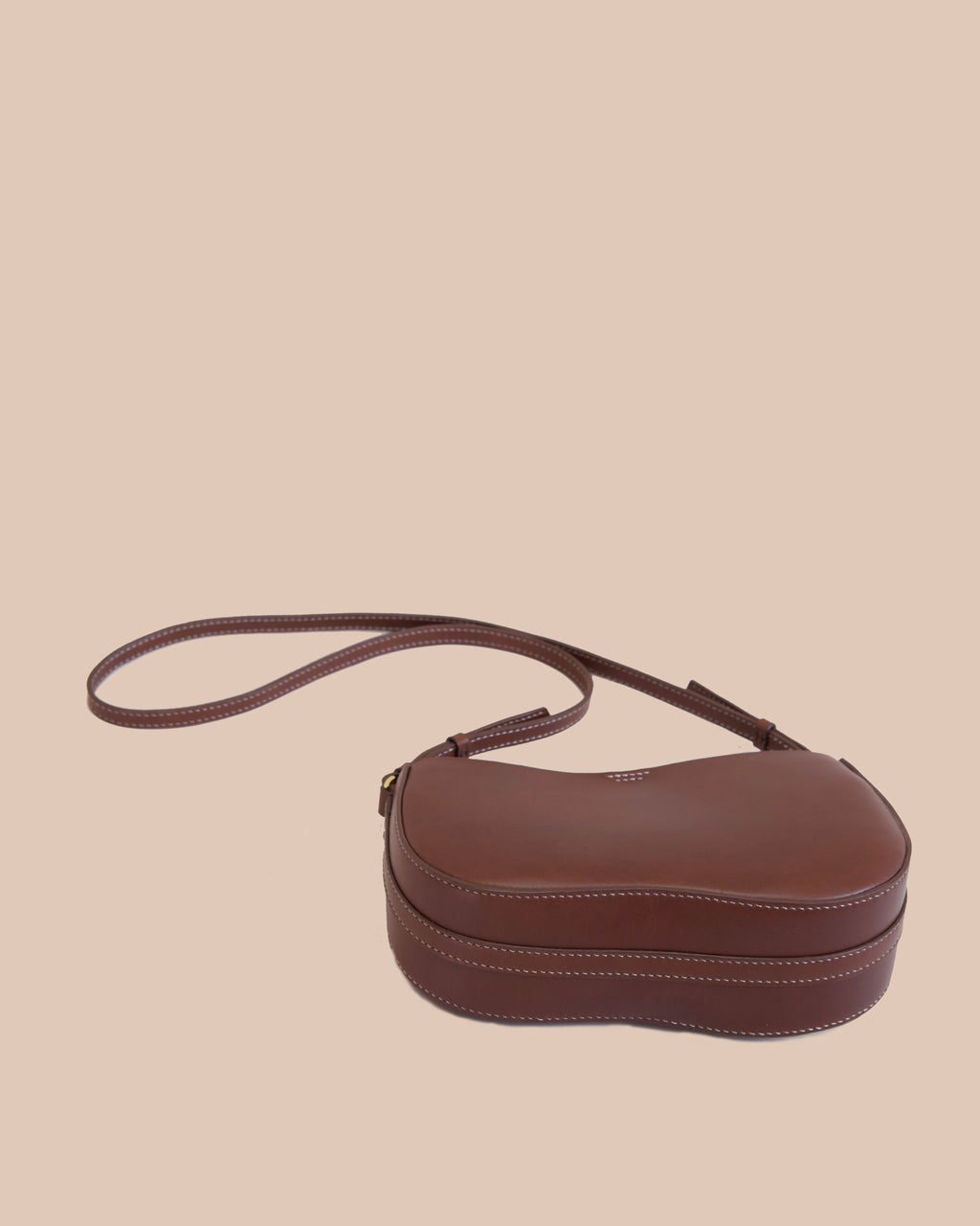 TANE - shoulder bag / Brown